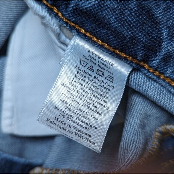 Everlane The Way-High Jean in Vintage Indigo - Picture 12 of 14